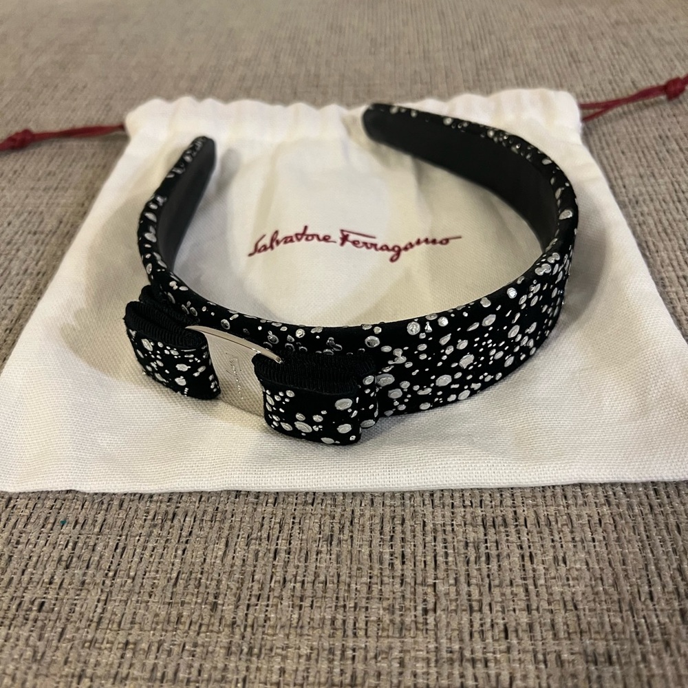 New Salvatore Ferragamo Headband Silver Splatter Design With Bow